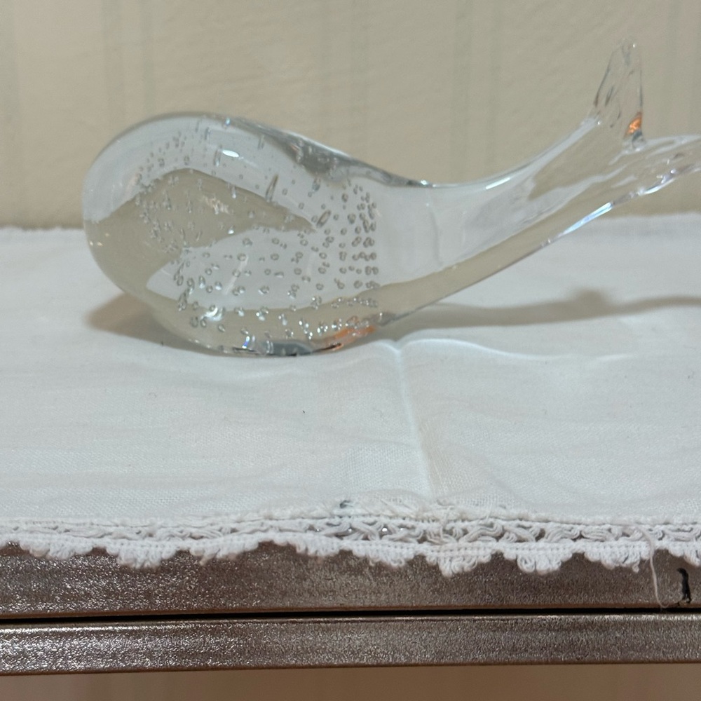 Clear Glass Whale Figurine Decorative Paperweight - Picture 4 of 9